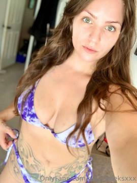 OnlyFans - Rosy Cheeks 🍑 /  @rosysecretgarden — photo 365 of 1360