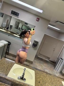 OnlyFans - Maddy / @maddieesx — photo 28 of 1580