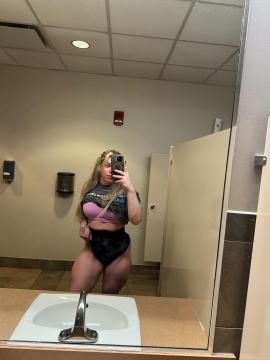 OnlyFans - Maddy / @maddieesx — photo 83 of 1580