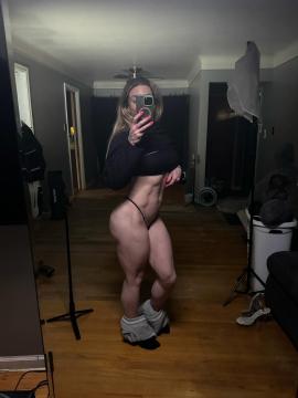 OnlyFans - Maddy / @maddieesx — photo 232 of 1580