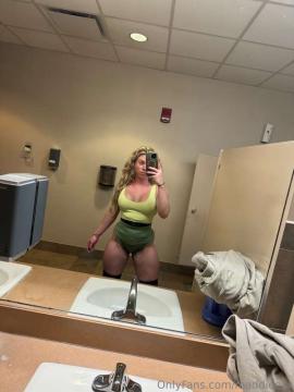 OnlyFans - Maddy / @maddieesx — photo 493 of 1580