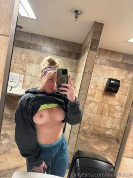 OnlyFans - Maddy / @maddieesx — photo 500 of 1580