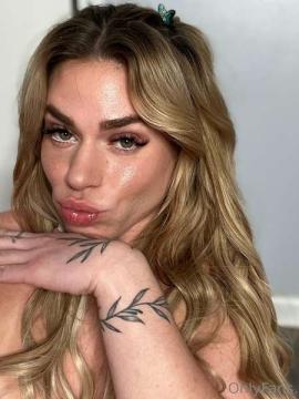 OnlyFans - Maddy / @maddieesx — photo 982 of 1580