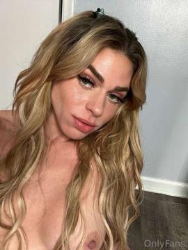 OnlyFans - Maddy / @maddieesx — photo 984 of 1580