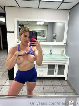 OnlyFans - Maddy / @maddieesx — photo 1070 of 1580