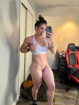 OnlyFans - Maddy / @maddieesx — photo 1422 of 1580