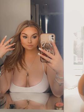 OnlyFans - Ell / @ellieharp3r — photo 48 of 89