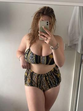 OnlyFans - Ell / @ellieharp3r — photo 64 of 89