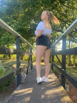 OnlyFans - Ell / @ellieharp3r — photo 74 of 89