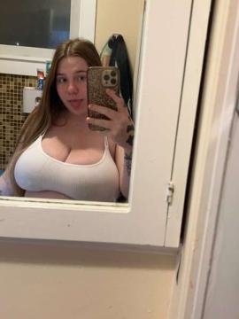 OnlyFans - Sissyyy / @sissyy555 — photo 51 of 77
