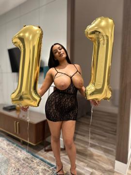 OnlyFans - Arabella / @arabellaaaxoxo - 36DD — photo 127 of 158
