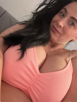 OnlyFans - Cherry Bloom / @cherrybloom.of — photo 35 of 1994