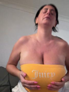 OnlyFans - Cherry Bloom / @cherrybloom.of — photo 38 of 1994