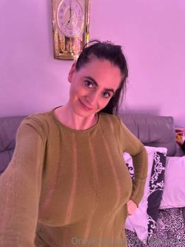 OnlyFans - Cherry Bloom / @cherrybloom.of — photo 300 of 1994