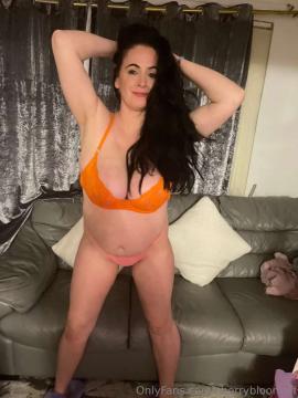 OnlyFans - Cherry Bloom / @cherrybloom.of — photo 384 of 1994
