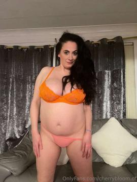 OnlyFans - Cherry Bloom / @cherrybloom.of — photo 386 of 1994