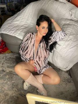 OnlyFans - Cherry Bloom / @cherrybloom.of — photo 624 of 1994