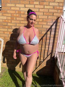 OnlyFans - Cherry Bloom / @cherrybloom.of — photo 728 of 1994