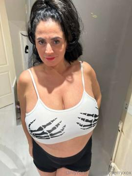 OnlyFans - Cherry Bloom / @cherrybloom.of — photo 1816 of 1994