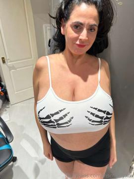 OnlyFans - Cherry Bloom / @cherrybloom.of — photo 1821 of 1994