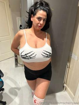 OnlyFans - Cherry Bloom / @cherrybloom.of — photo 1826 of 1994