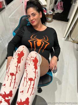 OnlyFans - Cherry Bloom / @cherrybloom.of — photo 1859 of 1994
