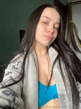OnlyFans - SophieLovely / @sophiel0vely — photo 9 of 110