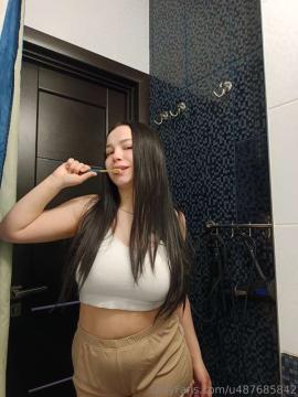 OnlyFans - SophieLovely / @sophiel0vely — photo 57 of 110