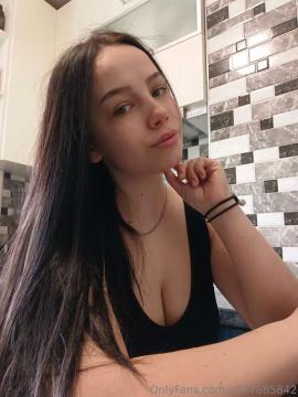 OnlyFans - SophieLovely / @sophiel0vely — photo 77 of 110