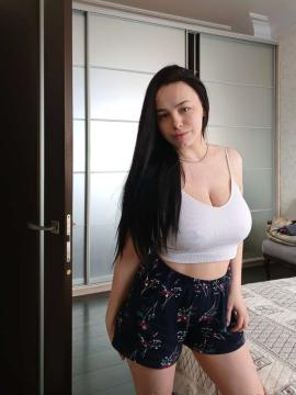 OnlyFans - SophieLovely / @sophiel0vely — photo 81 of 110