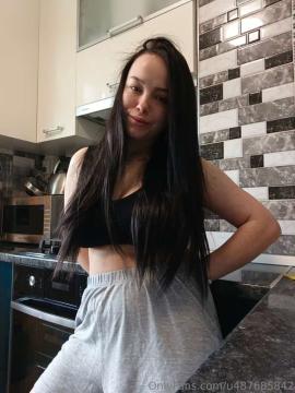 OnlyFans - SophieLovely / @sophiel0vely — photo 84 of 110