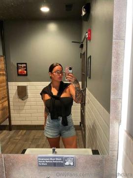 OnlyFans - Clara / @chefitupwithclara — photo 5 of 49