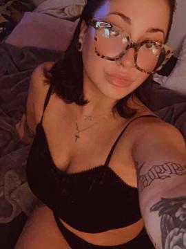 OnlyFans - Clara / @chefitupwithclara — photo 6 of 49