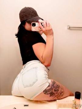 OnlyFans - Clara / @chefitupwithclara — photo 14 of 49
