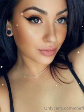 OnlyFans - Clara / @chefitupwithclara — photo 24 of 49
