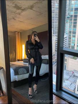 OnlyFans - Clara / @chefitupwithclara — photo 29 of 49