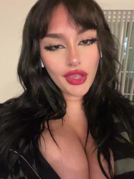 OnlyFans - SIENNA SILVER / @siennaababi — photo 213 of 704