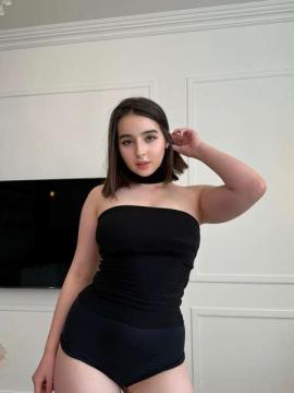 OnlyFans - 𝙎𝙐𝙕𝘼𝙉𝙉𝘼 / @enjoysuzanna - 36DD — photo 191 of 1720