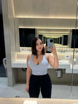 OnlyFans - 𝙎𝙐𝙕𝘼𝙉𝙉𝘼 / @enjoysuzanna - 36DD — photo 256 of 1720