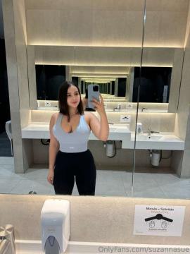 OnlyFans - 𝙎𝙐𝙕𝘼𝙉𝙉𝘼 / @enjoysuzanna - 36DD — photo 289 of 1720