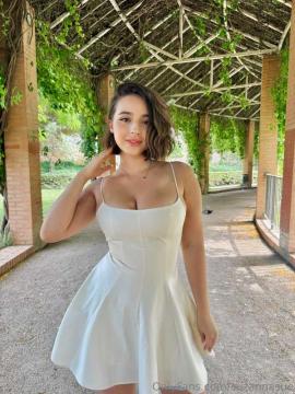 OnlyFans - 𝙎𝙐𝙕𝘼𝙉𝙉𝘼 / @enjoysuzanna - 36DD — photo 371 of 1720