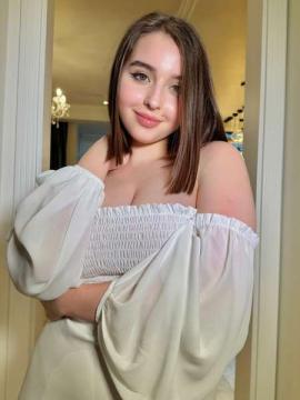 OnlyFans - 𝙎𝙐𝙕𝘼𝙉𝙉𝘼 / @enjoysuzanna - 36DD — photo 386 of 1720