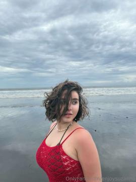 OnlyFans - 𝙎𝙐𝙕𝘼𝙉𝙉𝘼 / @enjoysuzanna - 36DD — photo 677 of 1720