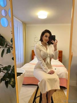 OnlyFans - 𝙎𝙐𝙕𝘼𝙉𝙉𝘼 / @enjoysuzanna - 36DD — photo 704 of 1720