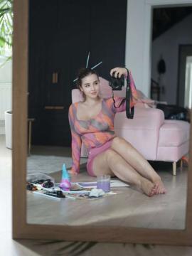OnlyFans - 𝙎𝙐𝙕𝘼𝙉𝙉𝘼 / @enjoysuzanna - 36DD — photo 844 of 1720