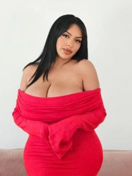 OnlyFans - Nivien Kharbeiti / ninapralliina — photo 2 of 220