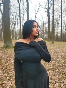 OnlyFans - Nivien Kharbeiti / ninapralliina — photo 45 of 220