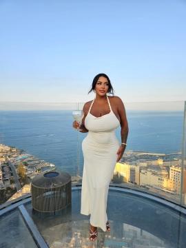 OnlyFans - Nivien Kharbeiti / ninapralliina — photo 58 of 220