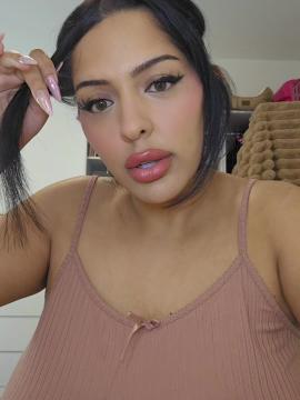 OnlyFans - Nivien Kharbeiti / ninapralliina — photo 119 of 220
