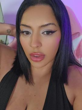 OnlyFans - Nivien Kharbeiti / ninapralliina — photo 148 of 220